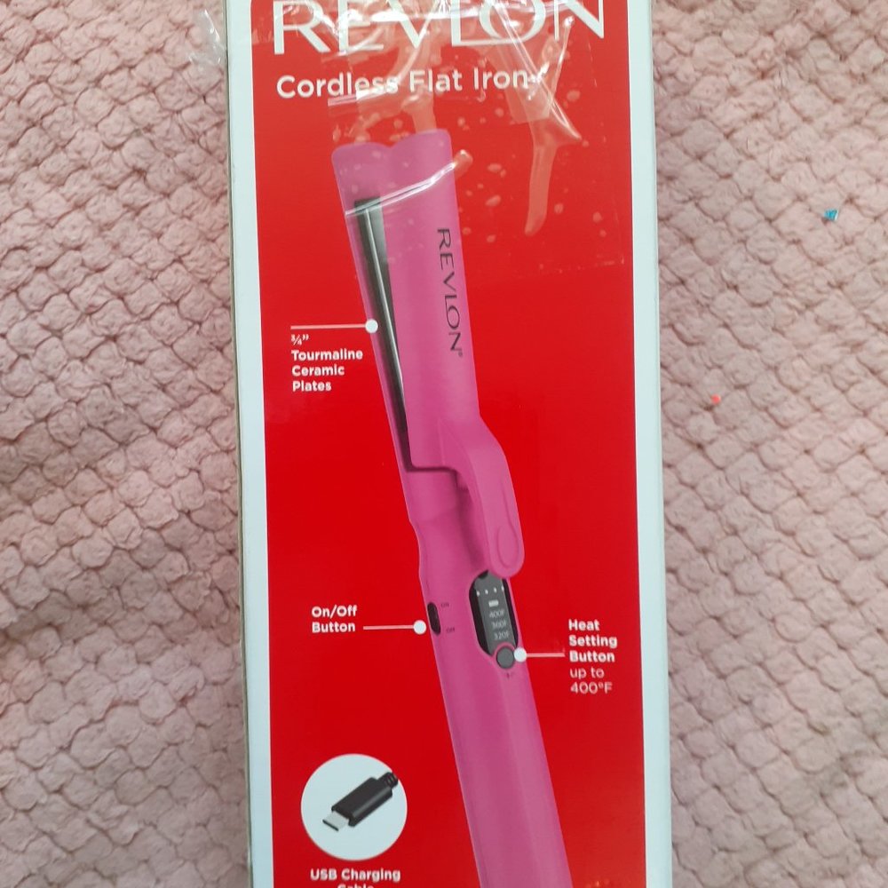 SALE!! Brand New Revlon Cordless Flat Iron